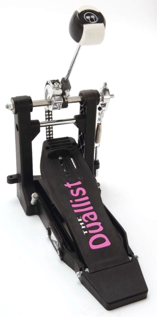Overall feel is excellent and easily tailored to preference in both cases. Response is fast and smooth